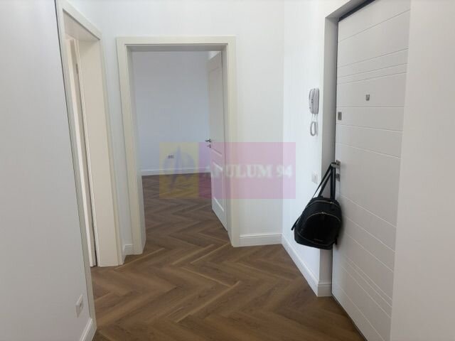 Apartament superb  renovat integral Drumul Sarii.